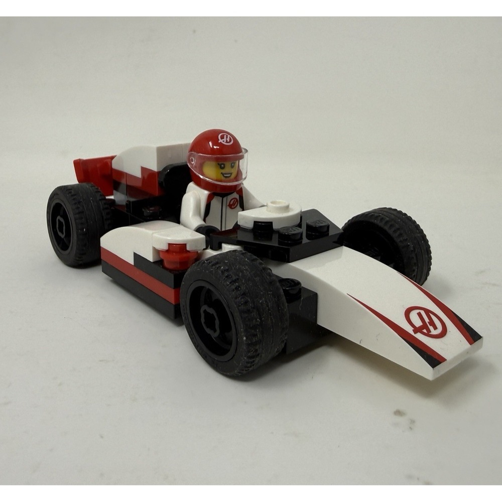 LEGO City 60464 F1 Williams Racing Red Car w/ minifigure INCOMPLETE